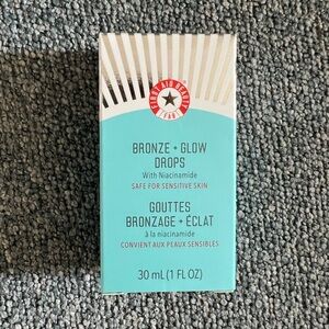 First Aid Beauty Bronze + Glow Drops